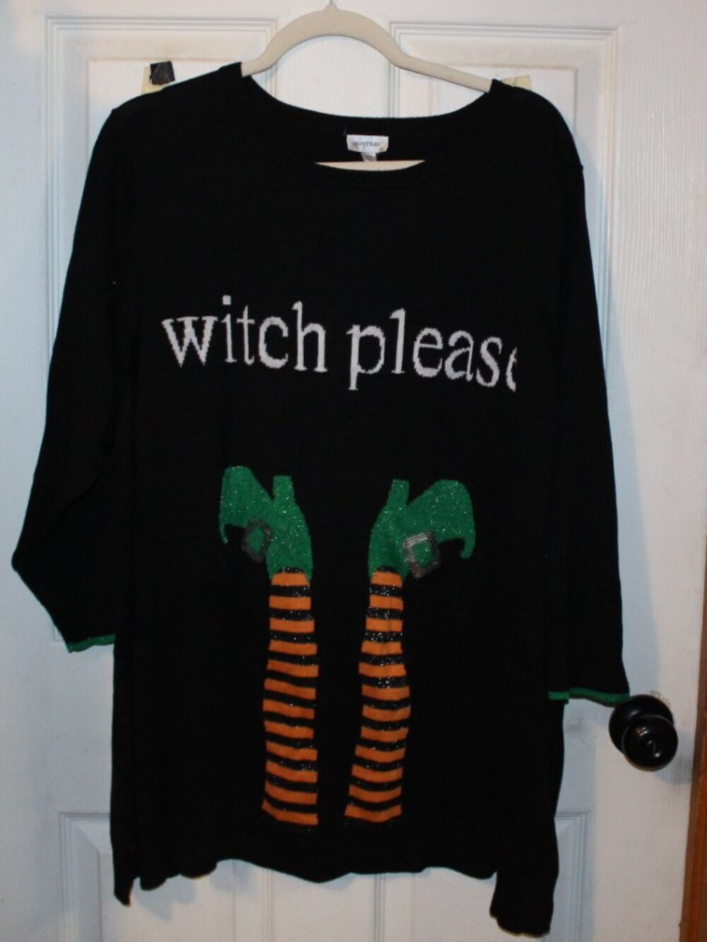 NWT The AVENUE "Witch Please" sweater 26/28 CUTE! - Picture 1 of 7